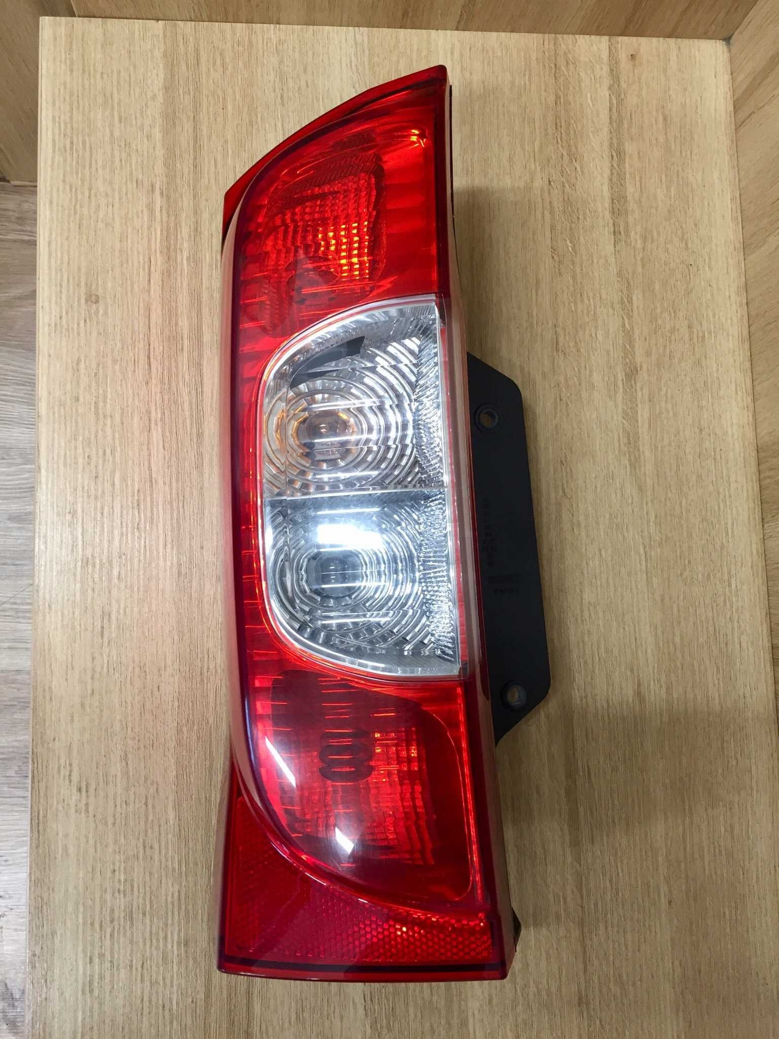 Lampa FIAT FIORINO lewa tylna