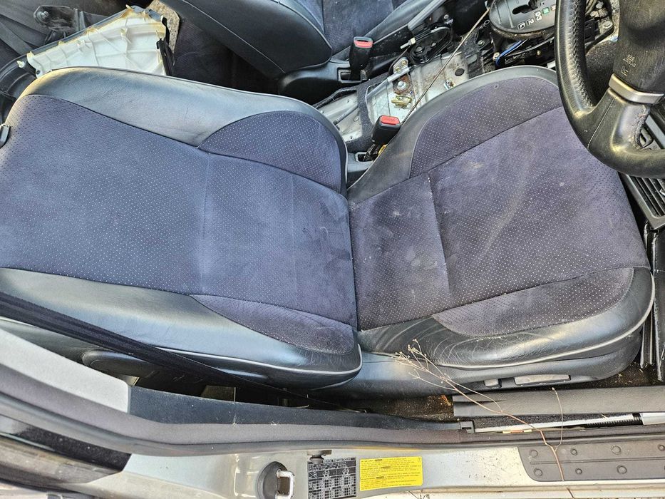 Lexus IS200 na części