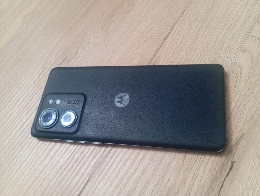 Motorola Edge 40 256 GB cały zestaw zamiana