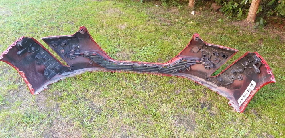 Zderzak Peugeot 208 przód ,przedni