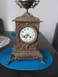 Stary zegar mosiężny