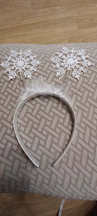 Opaska śnieżynka dodatek do stroju np.aniołka NOWA