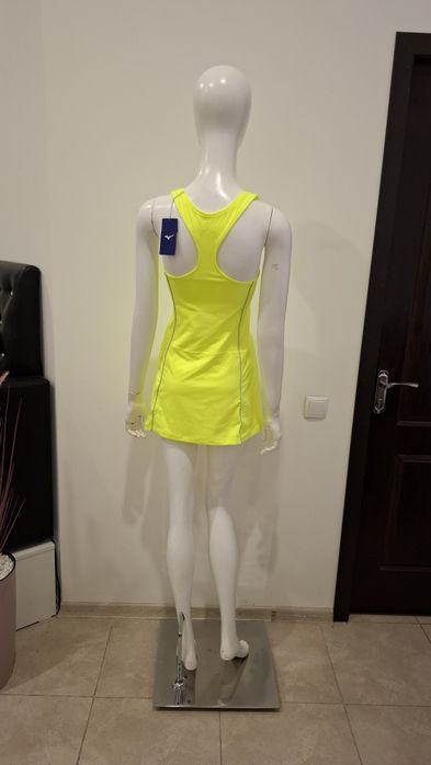 Платье тенис сукня яркая