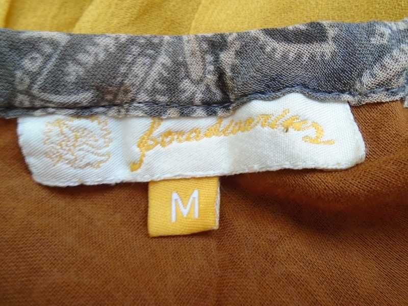 Vestido étnico Stradivarius
