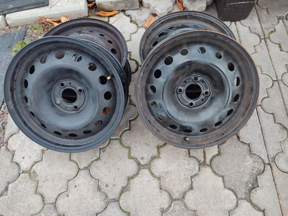 Продам Диски з ковпаками на 16 Рено Сценік 2. ORIGINAL 4*100