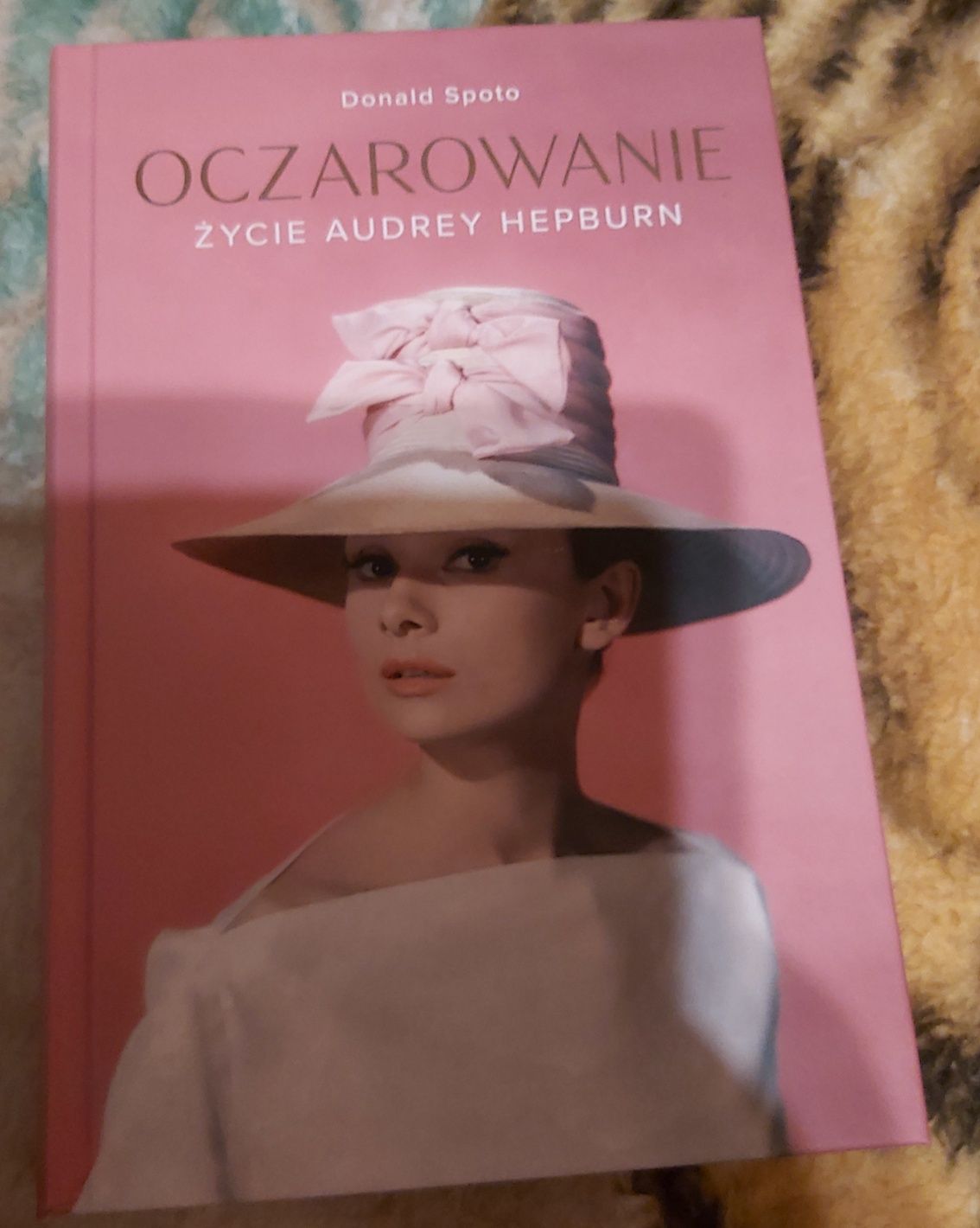 Donald Spoto Oczarowanie życie Audrey Hepburn