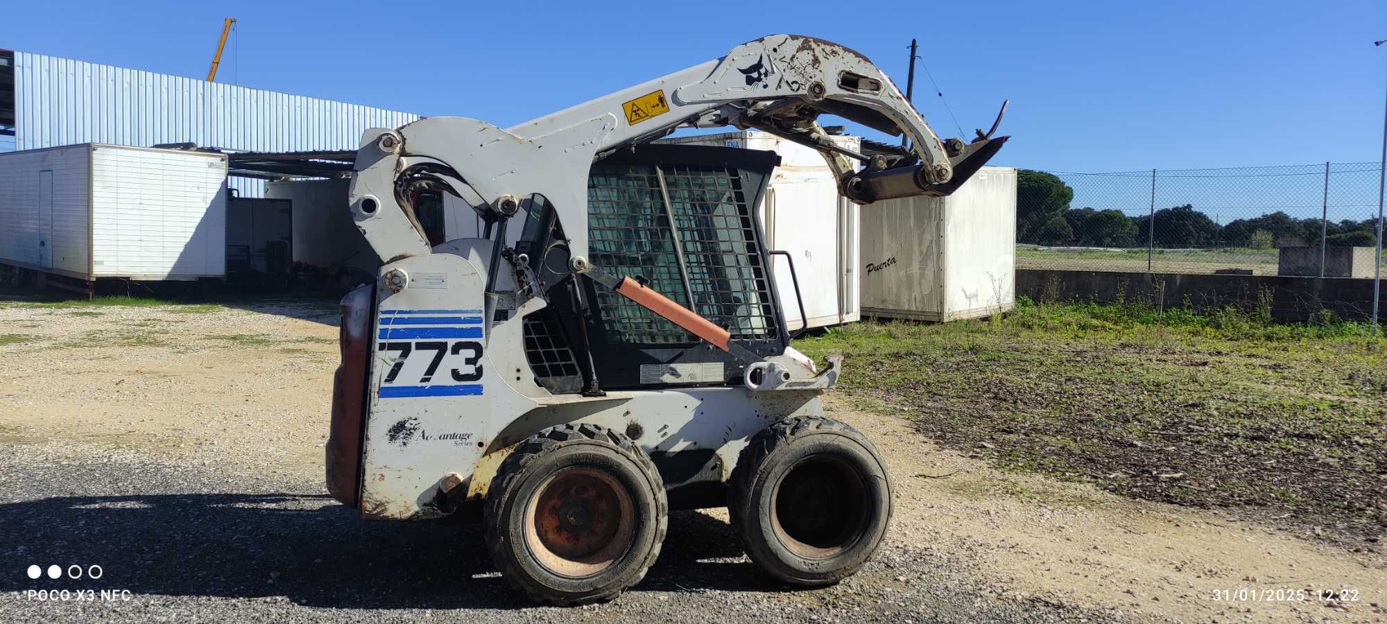 limpeza de terrenos/valas com destroçador florestal