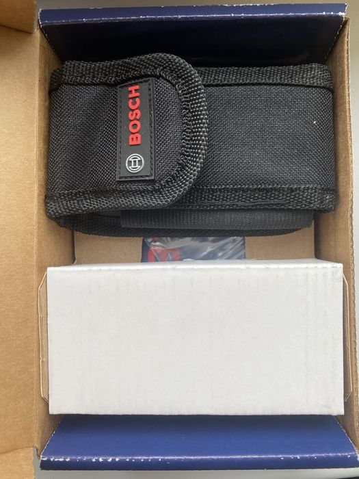 Лазерна рулетка Bosch GLM165-22