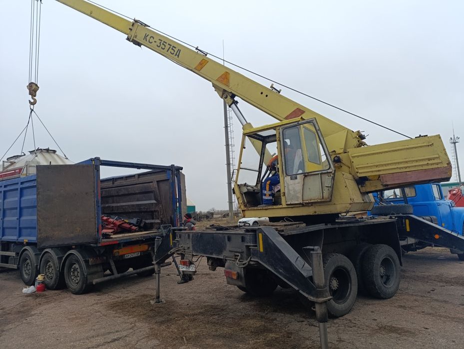 Перевезення вантажів від100кг до 25 тон.