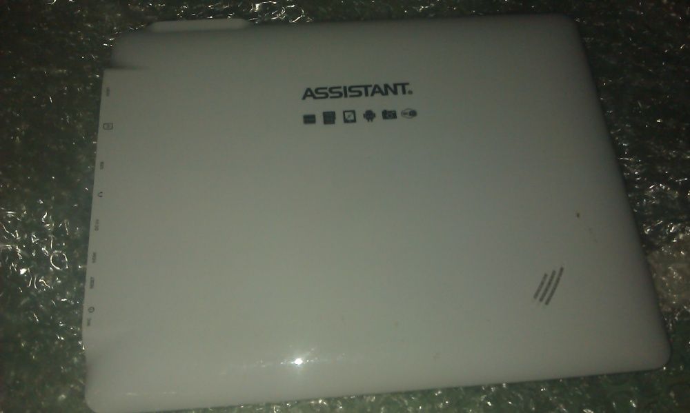 Планшет Assistant AP-80104 на запчасти