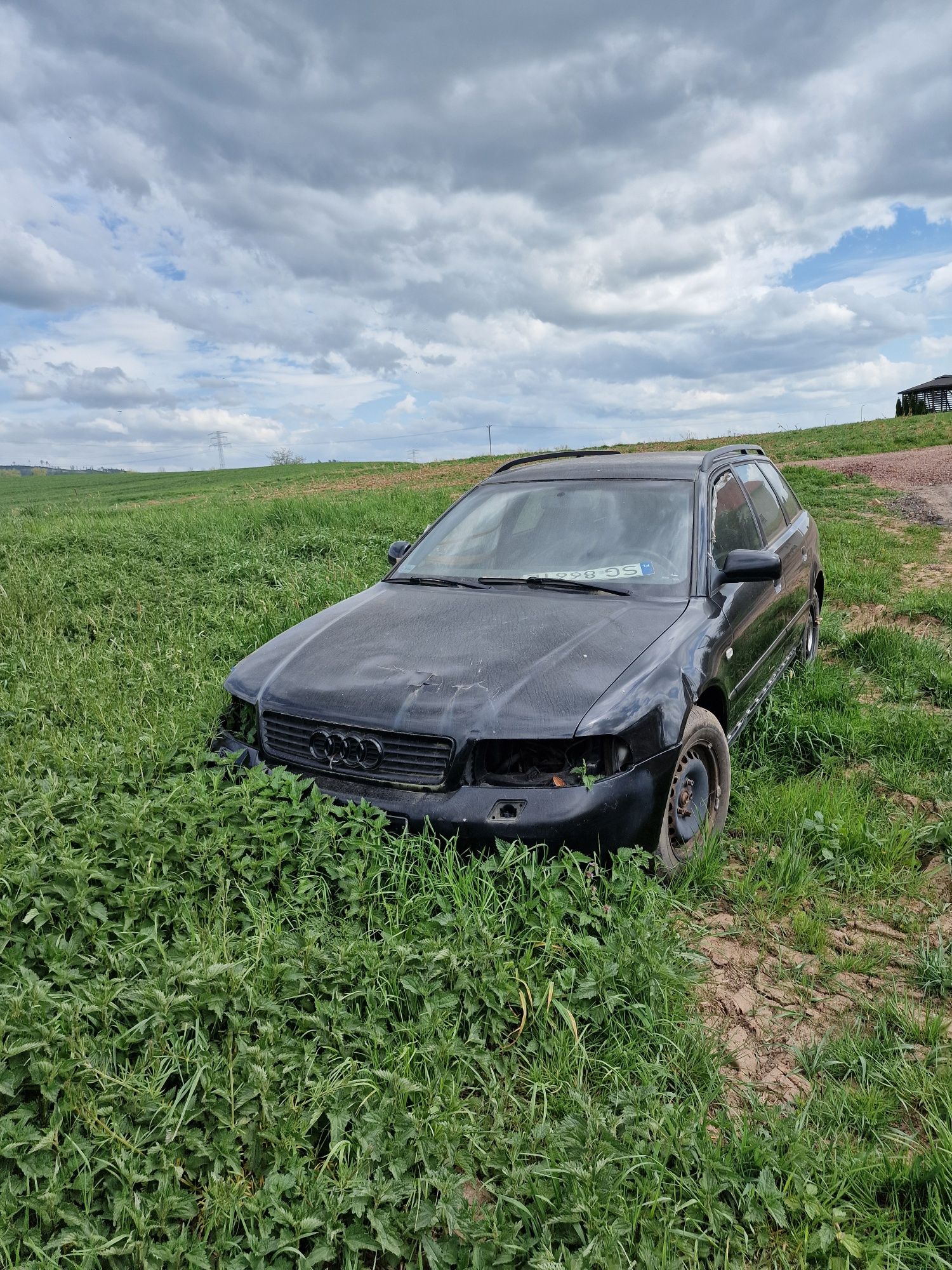 Audi A4 B5 QUATTRO 2.8 na części