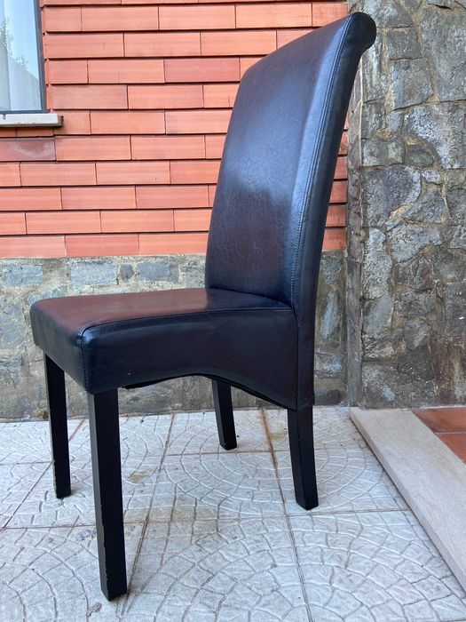 Conjunto de 4 cadeiras pele preta
