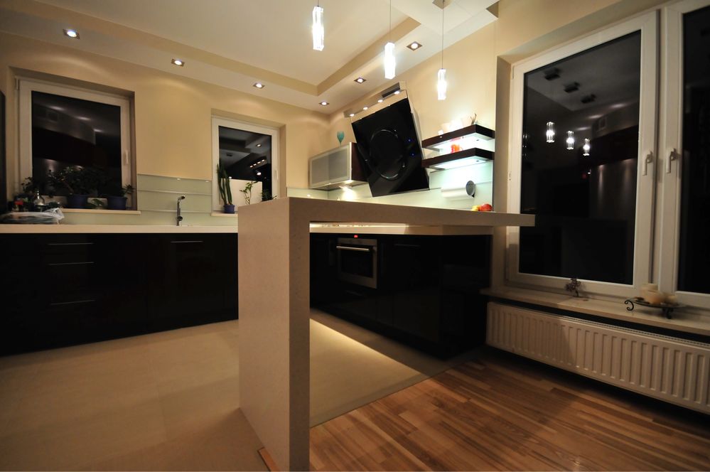 Kuchnia, Meble kuchenne, Blat Konglomerat Corian, AGD, Fornir Wenge