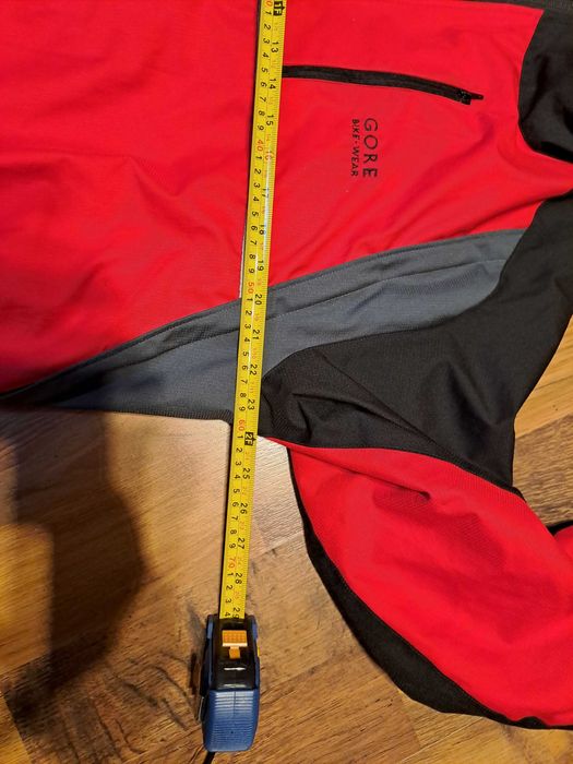 Gore Bike Wear kurtka rowerowa. Windstoper