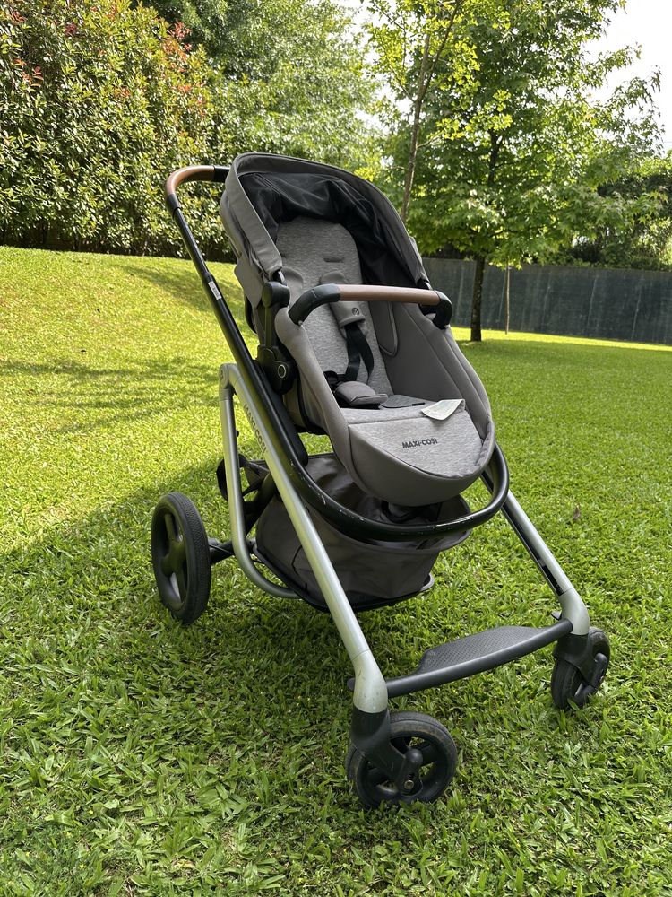 Carrinho de Bebé - Maxi Cosi Lila