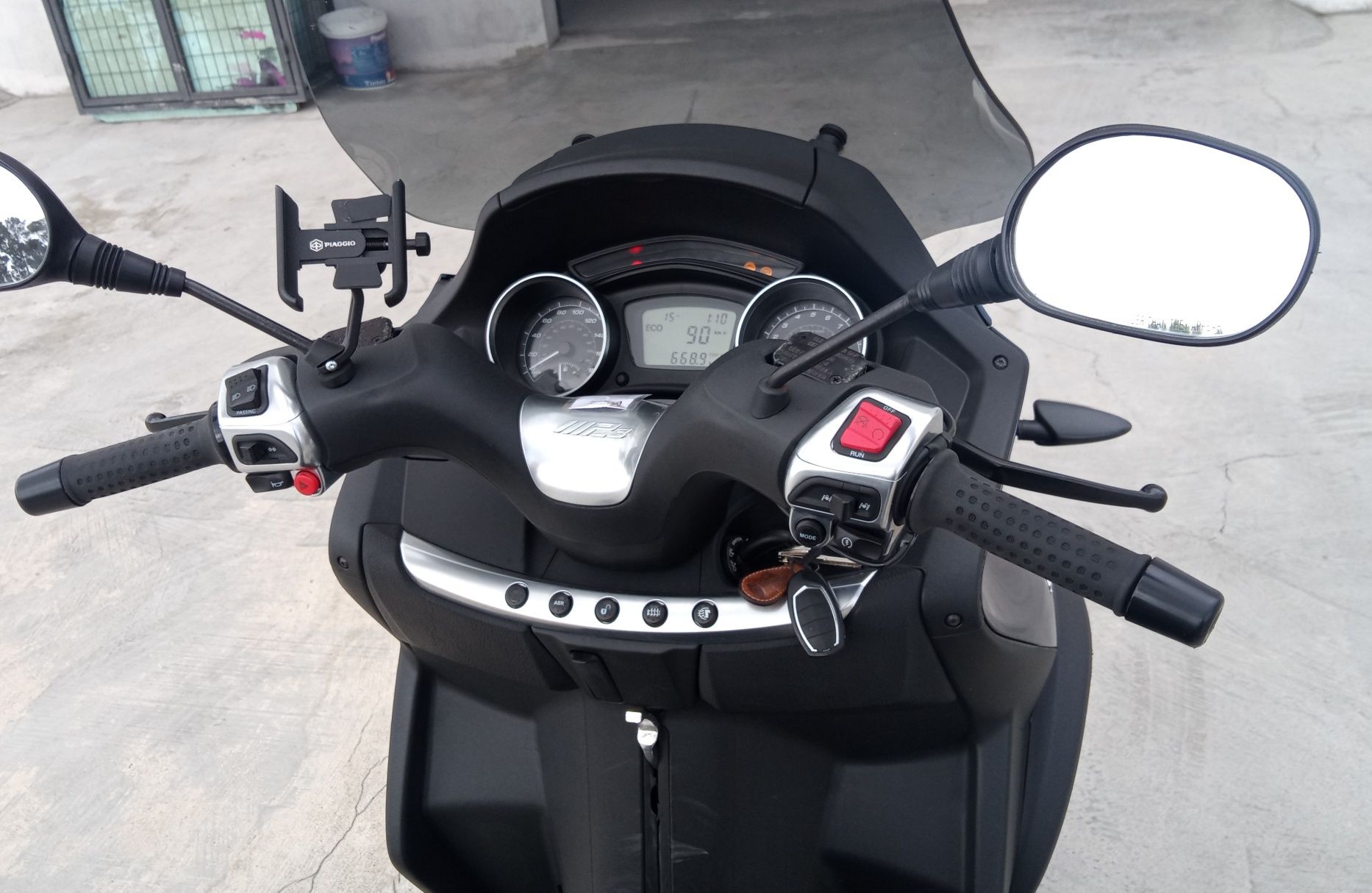 Piaggio MP3 500LT