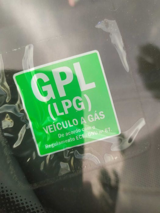 Peugeot 406 1.8 (2001) GPL