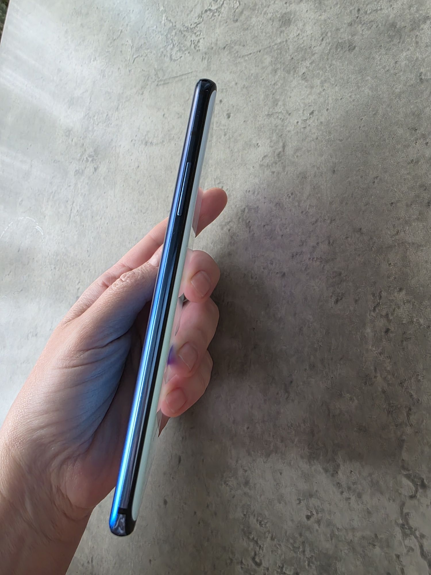 Продам бу OnePlus 7T Pro 8/256.