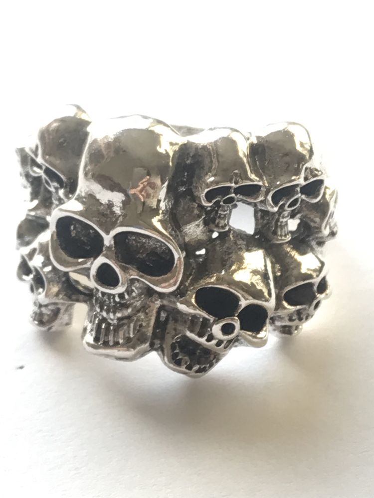 Pirscionek czaszka w style gotyckim 21 mm #gotyckie #punkrock