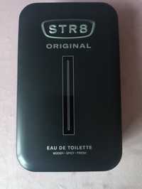 Woda toaletowa STR 8