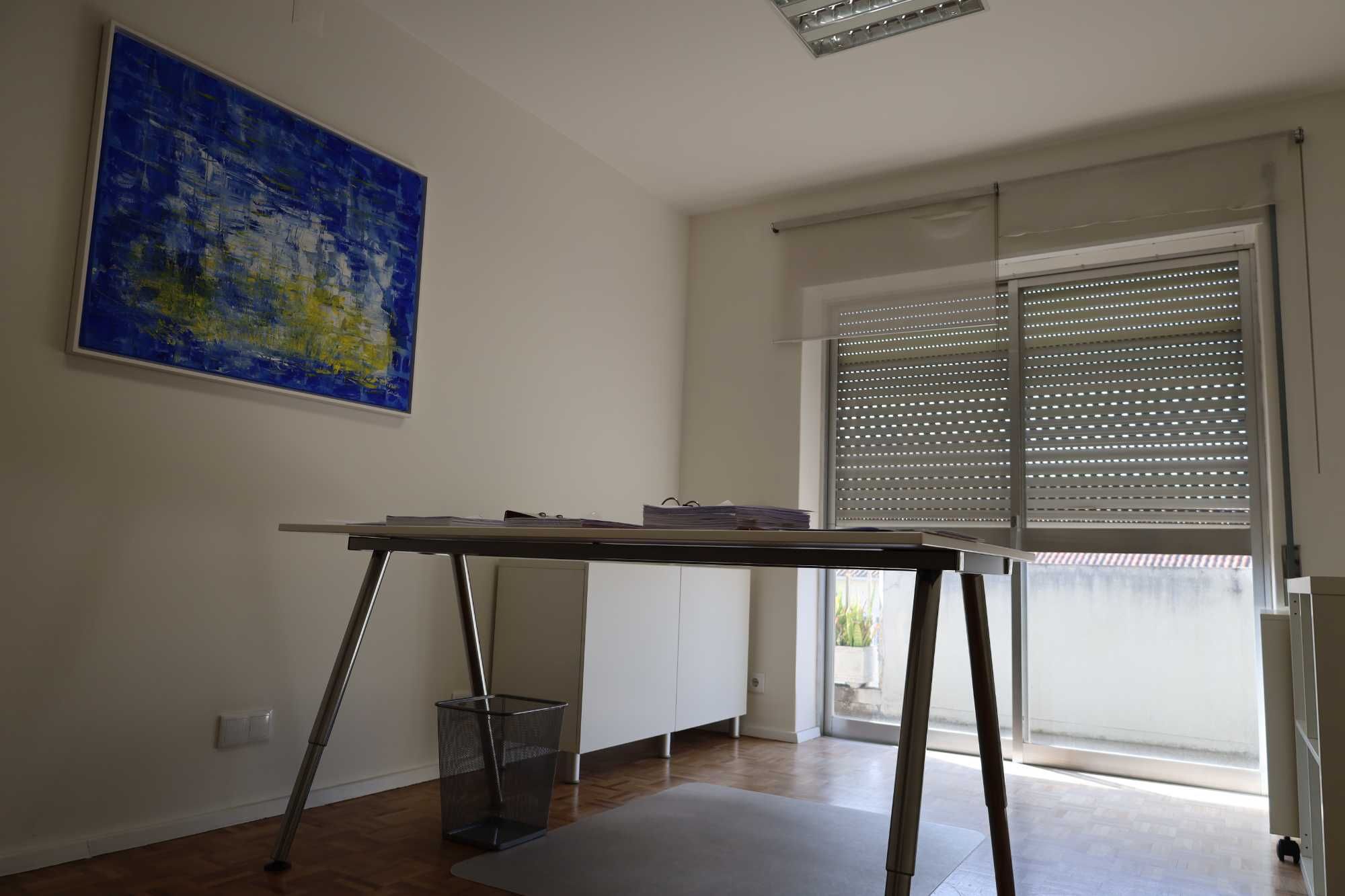 Arrendam-se Gabinetes em Leiria