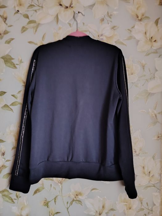 Кофта трикотажная на змейке с лампасами стразы 50-52 р