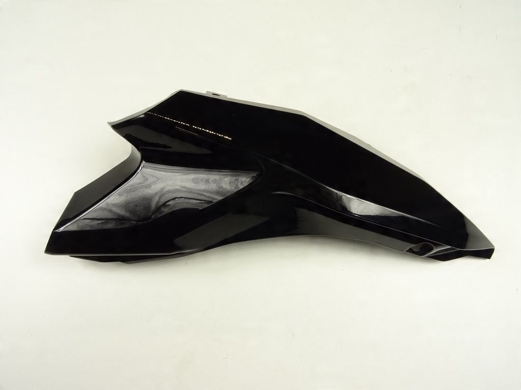 Honda cb 300 '19 Owiewka Ogon Zadupek Prawy
