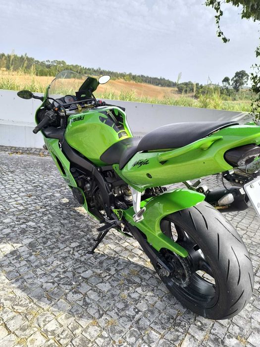 Kawasaki Ninja ZX6R