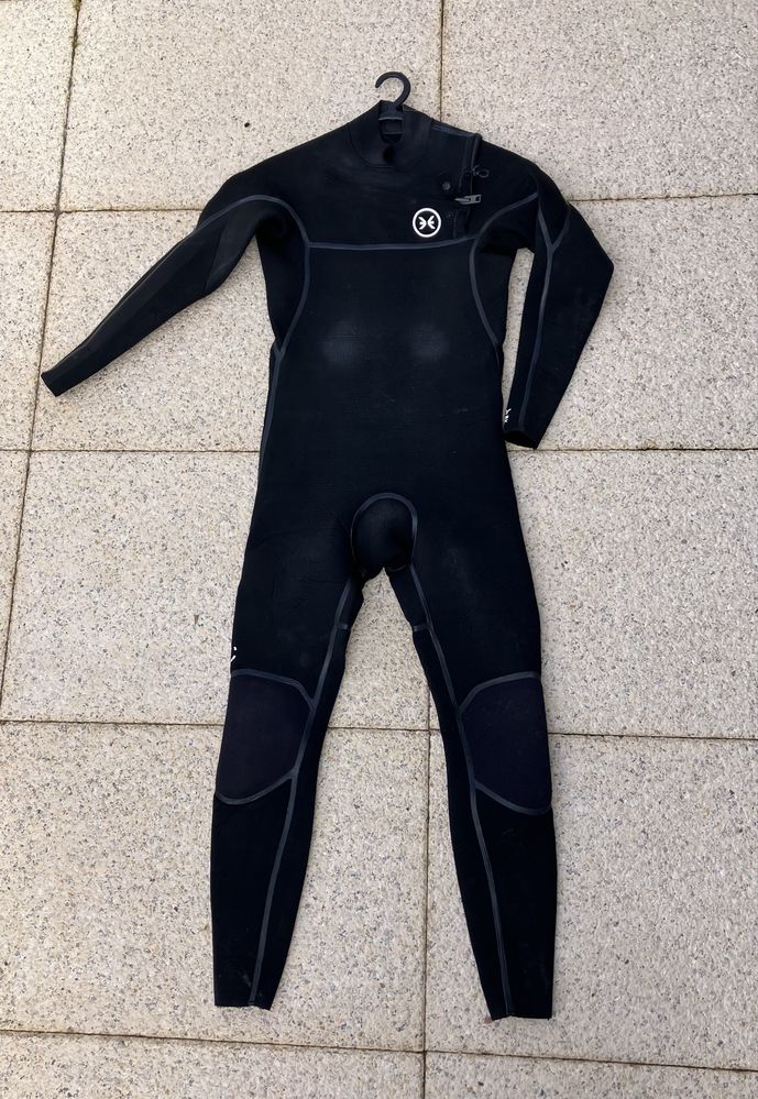 Fato de surf wetsuit Deeply xs 4/3