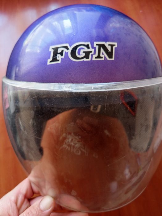 Продам шолом розмір  L.