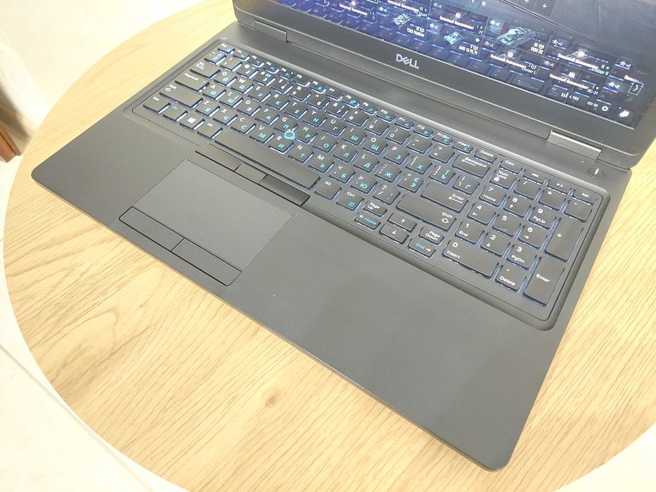Ігровий Dell i5(8th)/4GB Video/32 GB/512 SSD/Гарантія!/Батарея 4г торг