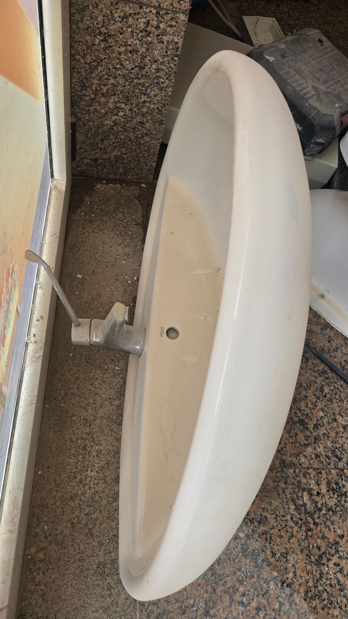 Vendo varias peças de louça sanitaria