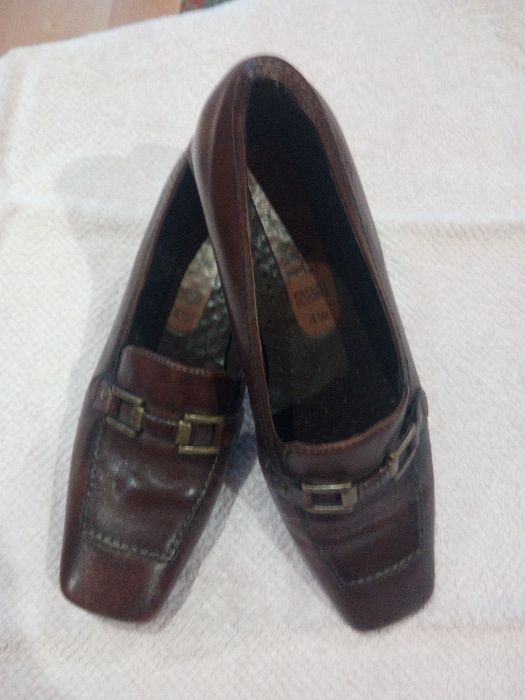 Buty CAPRICE Rozmiar 38 Mokasyny NOWE
