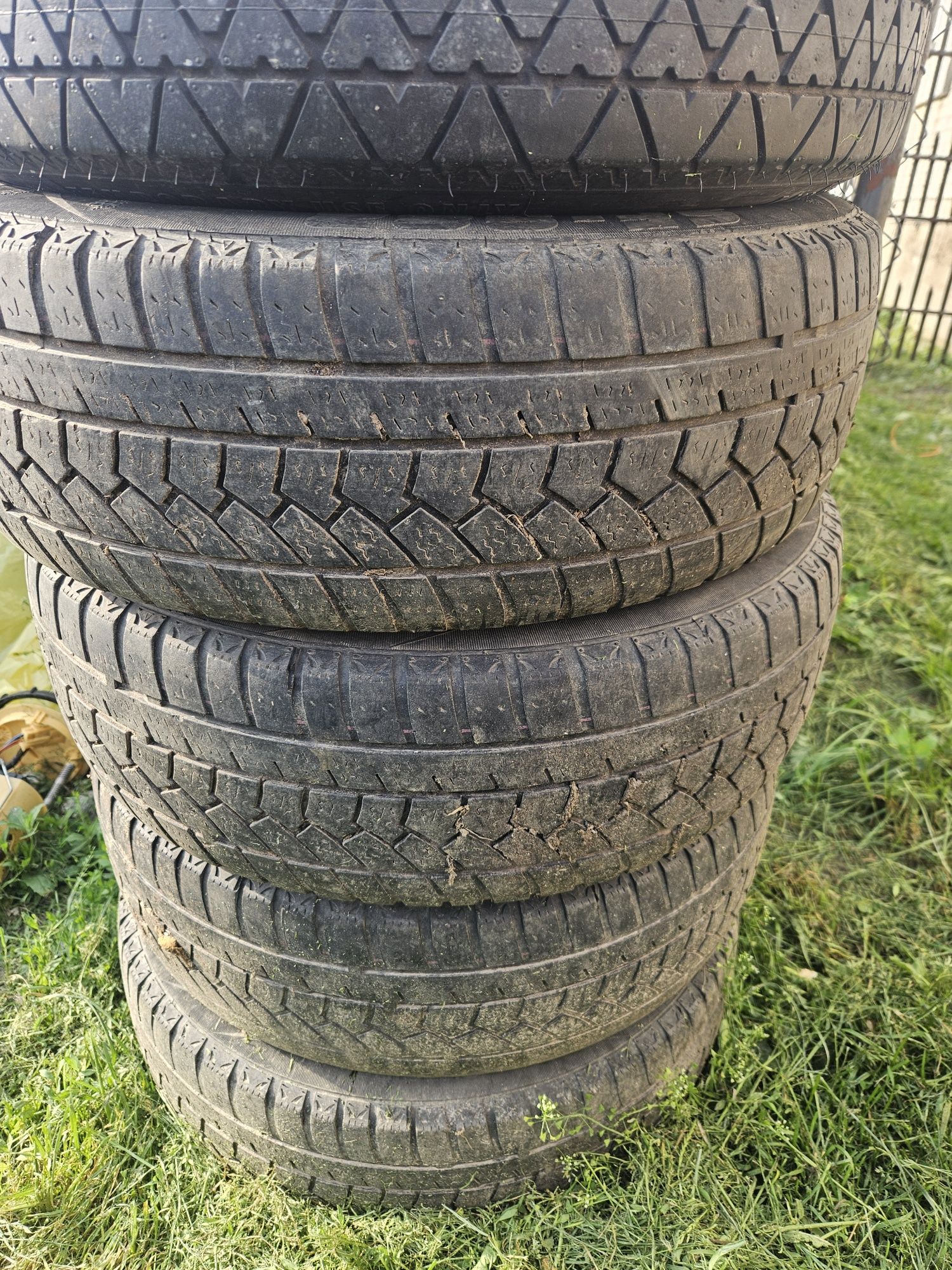 Felgi Stalowe Z Oponami 185/65/R15 Suzuki Swift