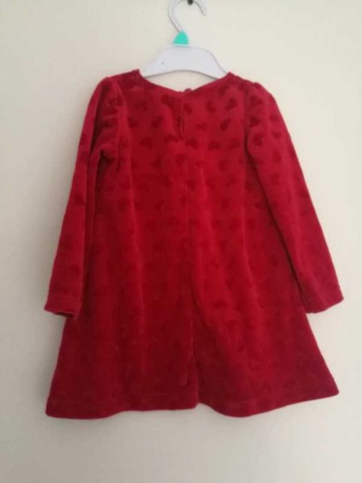 Czerwona sukienka w serduszka 86 H&M ala welur