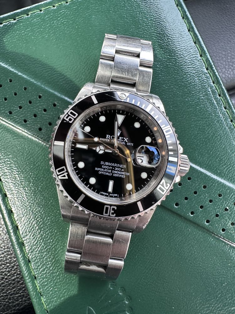 Rolex Submariner Date 16610