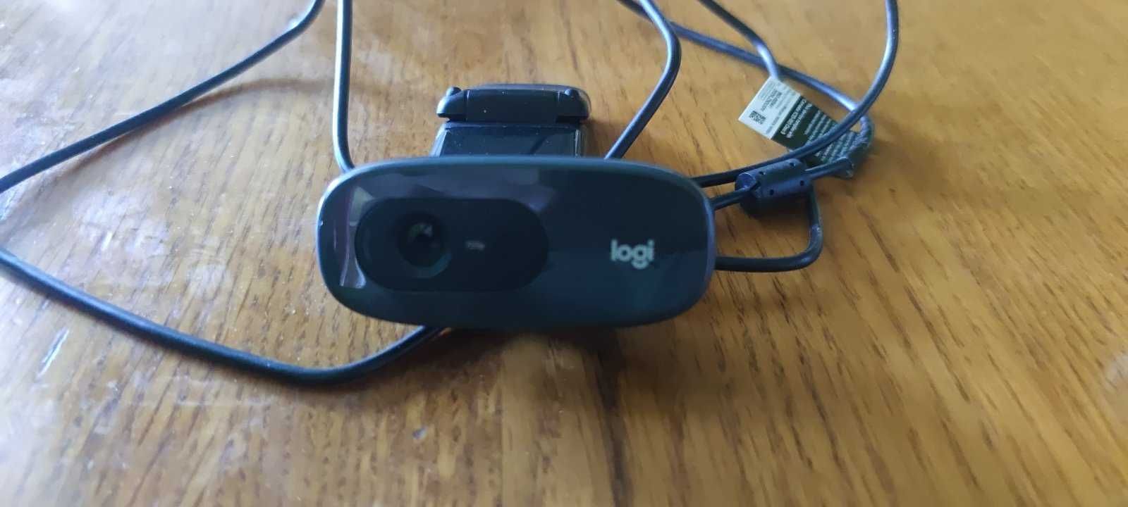 Веб камера Logi.