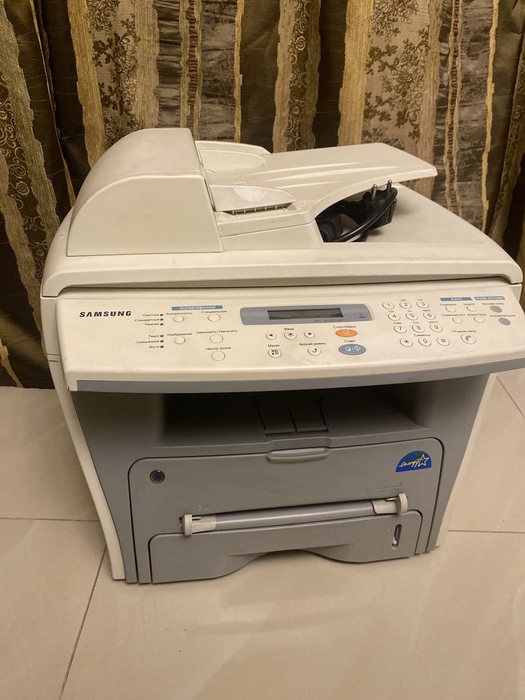 Принтер-сканер-факс Samsung SCX-4216F