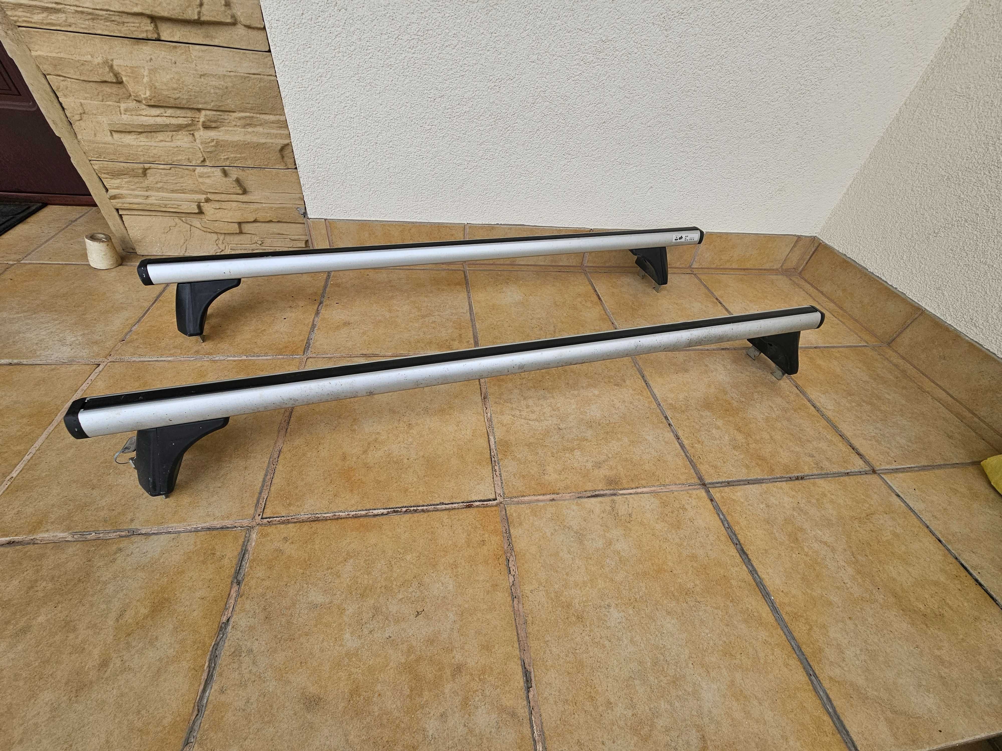 Srebrne belki dachowe z uchwytem Opel Astra J IV Hatchback