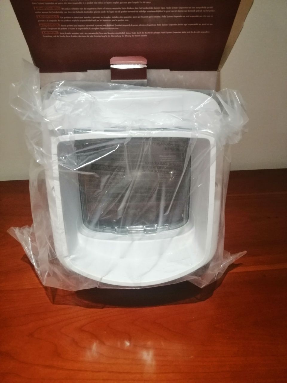 Porta gateira eletronica com reconhecimento de chip com 1 ano de garan