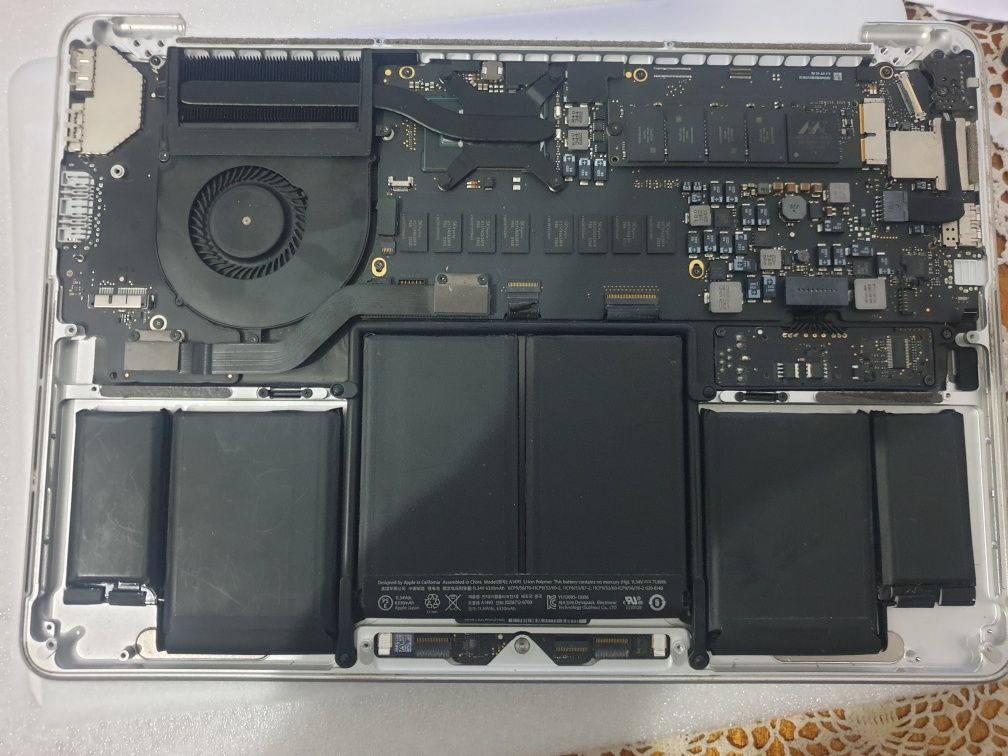 Macbook pro A1502 ano 2014 peças