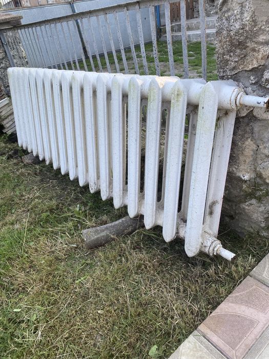 Чавунні батареї.