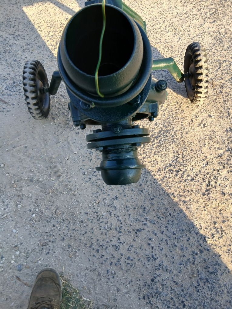 Bomba de água  .Caprari
