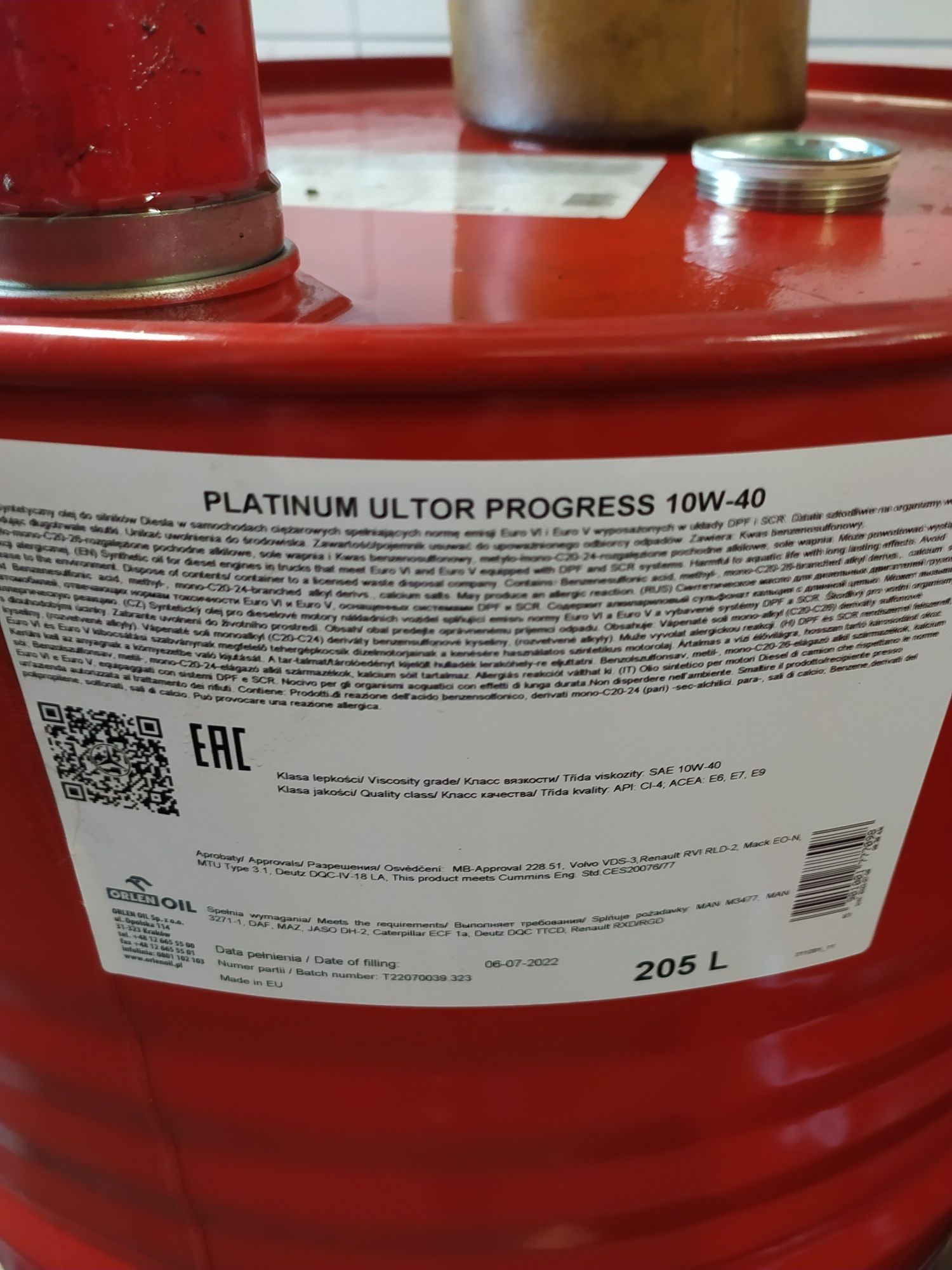 Моторна олива Platinum ULTOR  progress 10w40