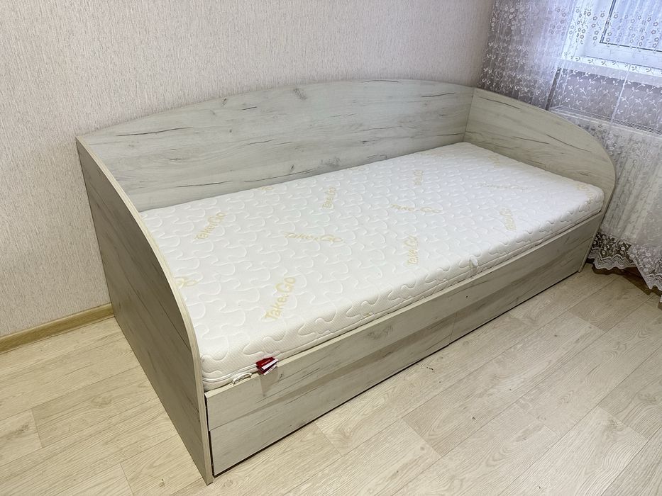 Кровать детская с матрасом б/у Харьков (Бавария)