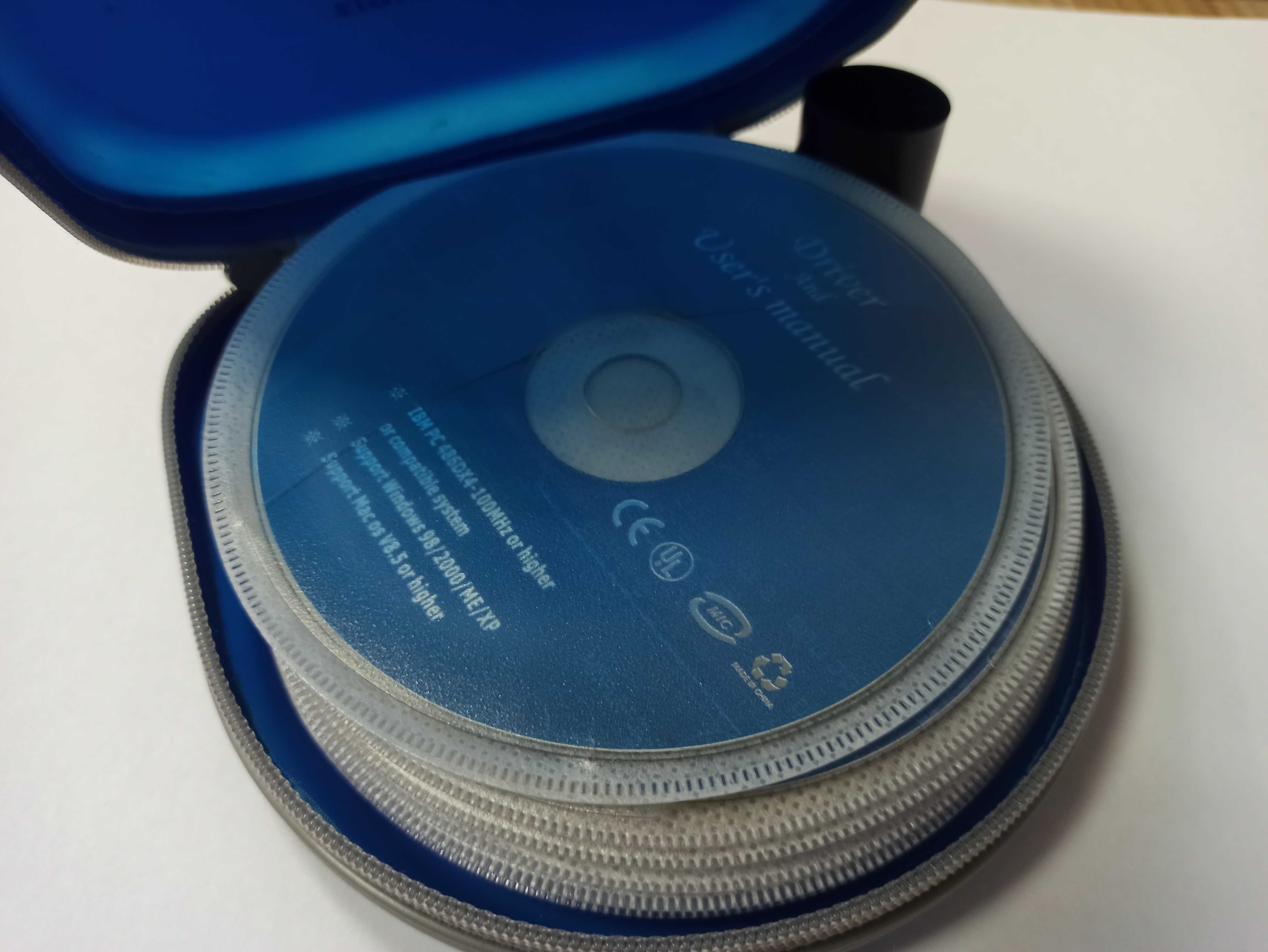 Чехол барсетка для DWD CD дисков на 24 диска в комплекте с дисками