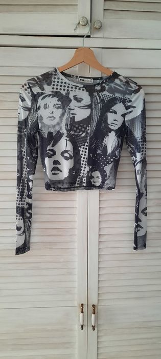 Krótka bluzka Fishbone r. XS