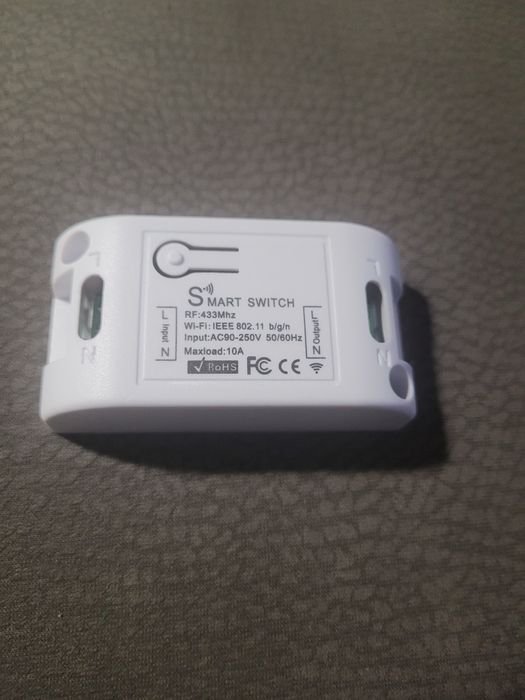 Inteligentny sterownik/ przekaźnik wifi