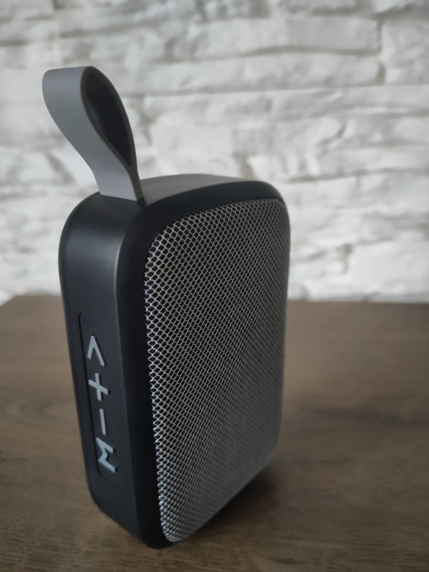 Głośnik bluetooth z radiem