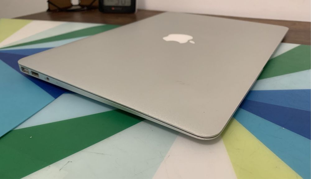 Gwarancja 12 msc Macbook Air 13 i5 128 SSD 4GB super stan